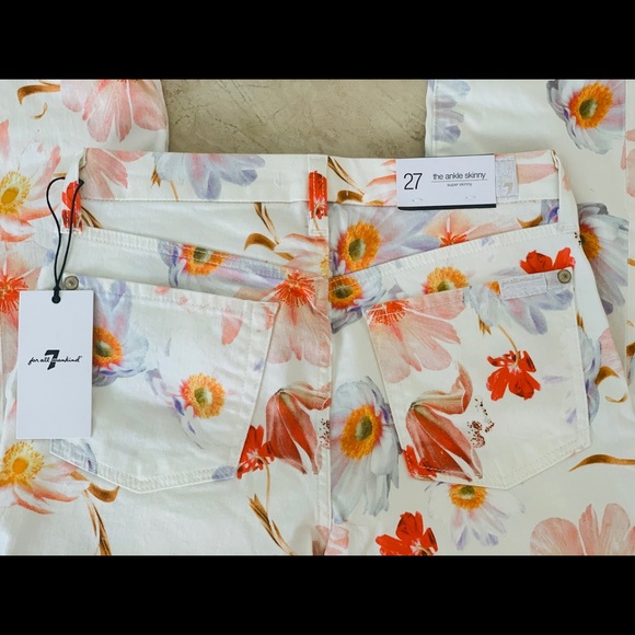 7 FOR ALL MANKIND The Ankle Skinny Jeans - Picture 3 of 11